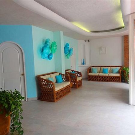 Emperador Vallarta Beachfront Hotel And Suites Puerto Vallarta Buitenkant foto