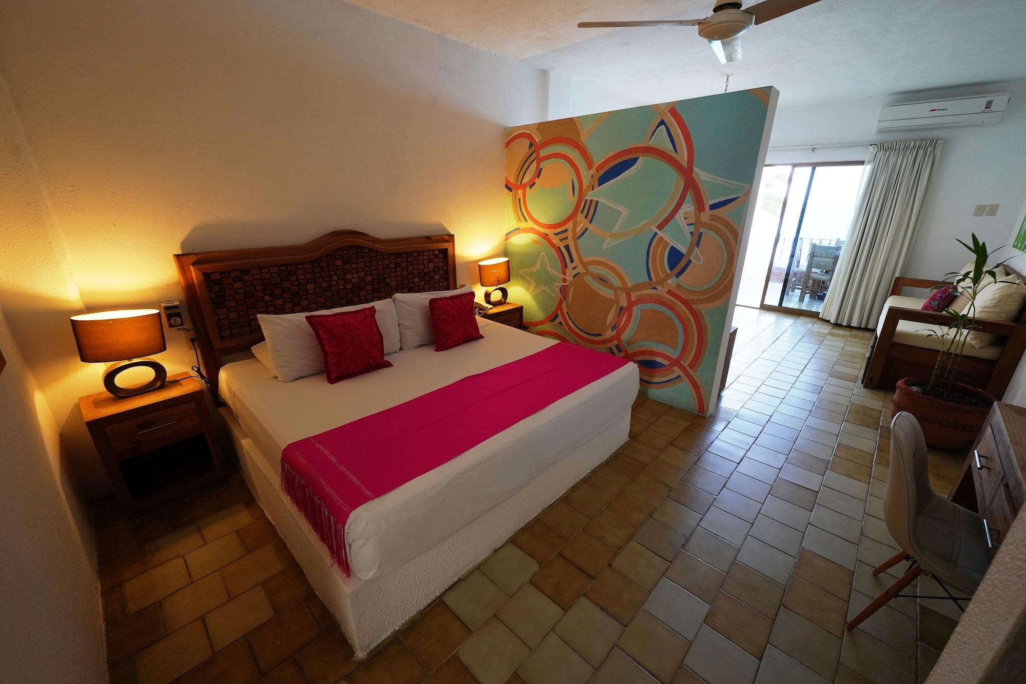 Emperador Vallarta Beachfront Hotel And Suites Puerto Vallarta Buitenkant foto