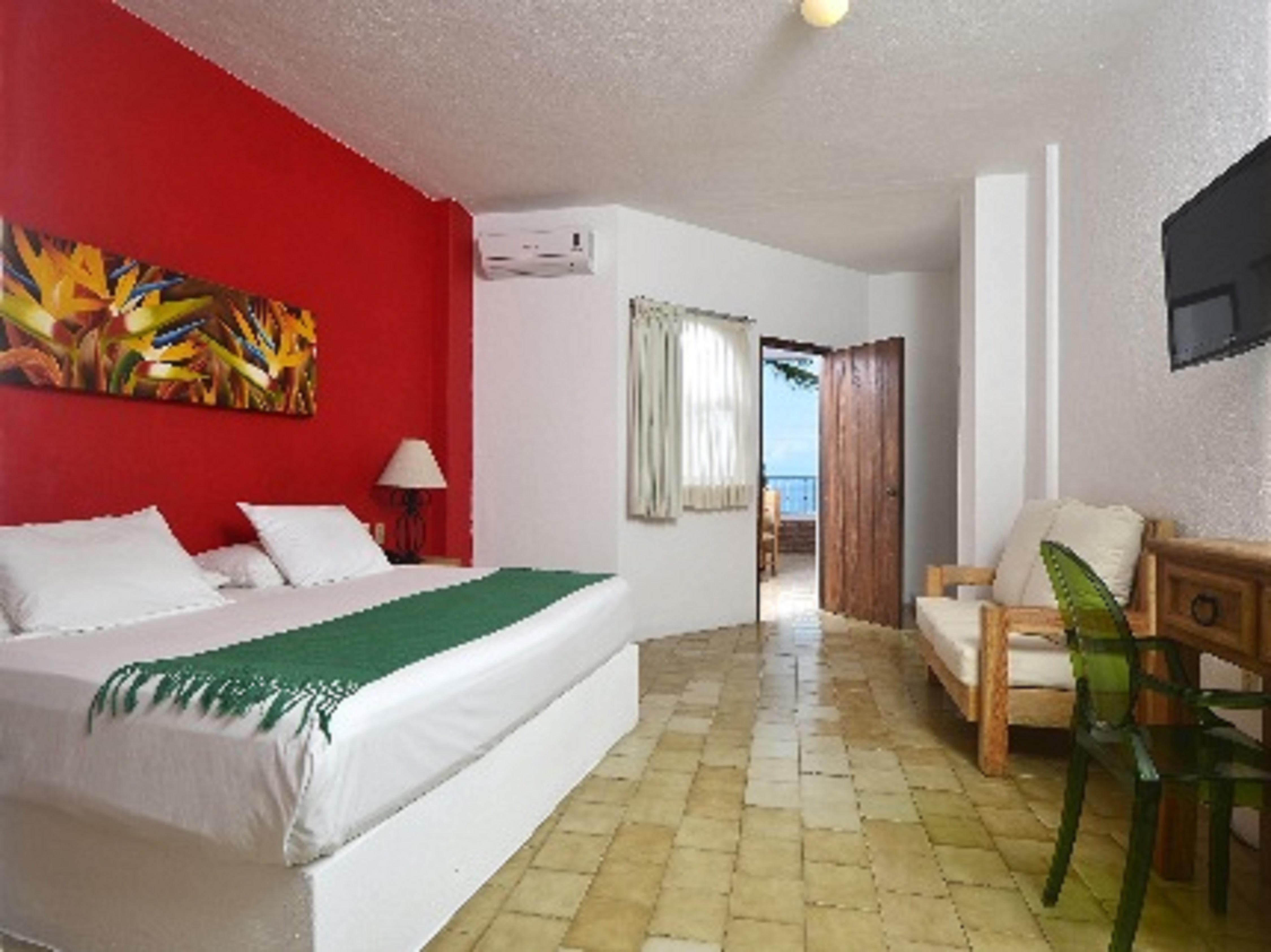 Emperador Vallarta Beachfront Hotel And Suites Puerto Vallarta Buitenkant foto